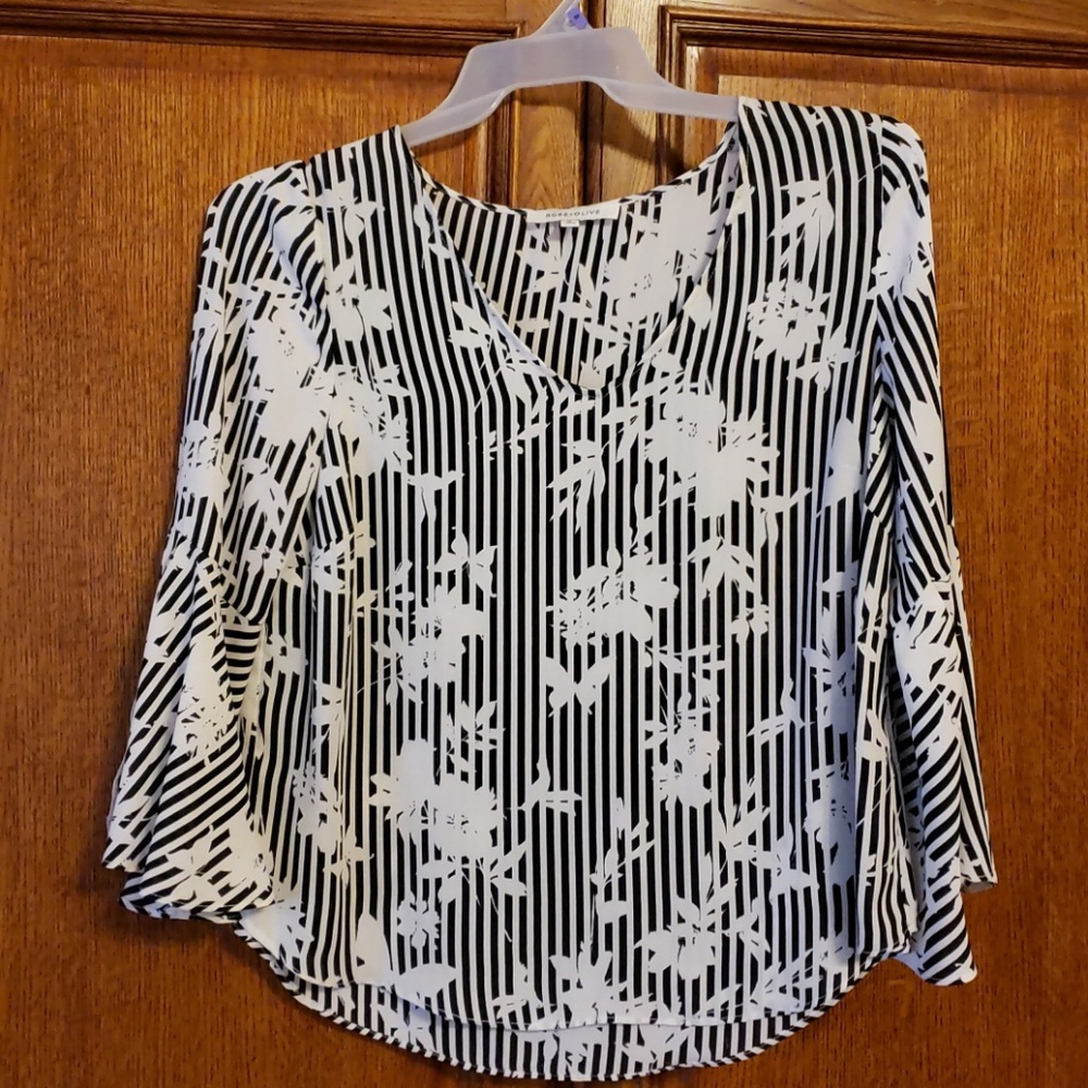 Black & White Bell Sleeve Blouse